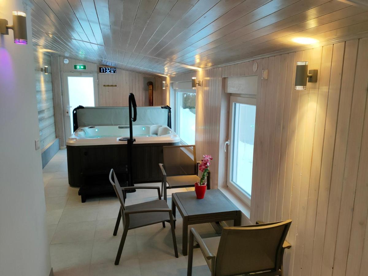 Gite 829 Montagnes Du Jura Avec Spa Et Sauna Classe 3 Etoiles Foncine-le-Haut Exterior foto